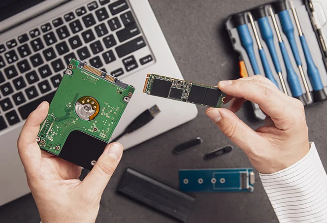 SSD, HDD