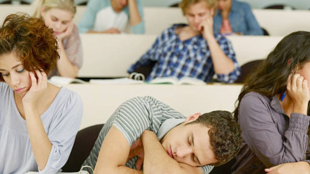tips agar tak bosan di kelas