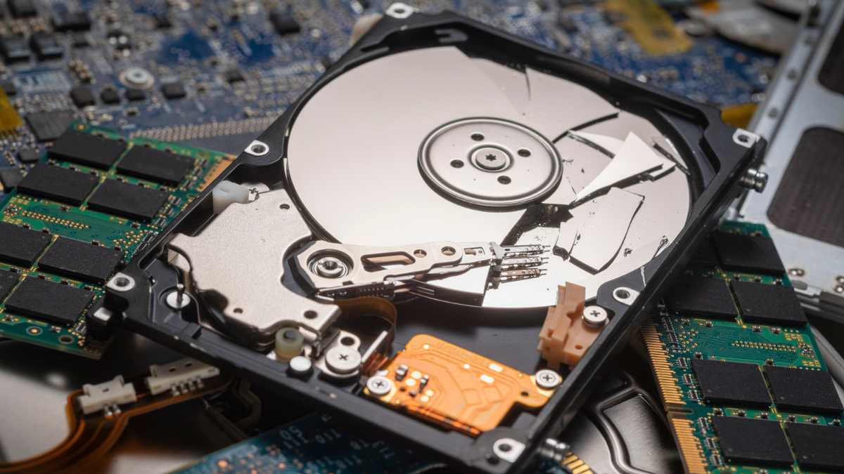 Kerusakan Hard Drive atau SSD