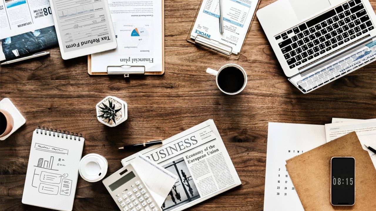 Menyampaikan pesan yang kuat melalui copywriting Menyampaikan pesan yang kuat melalui copywriting