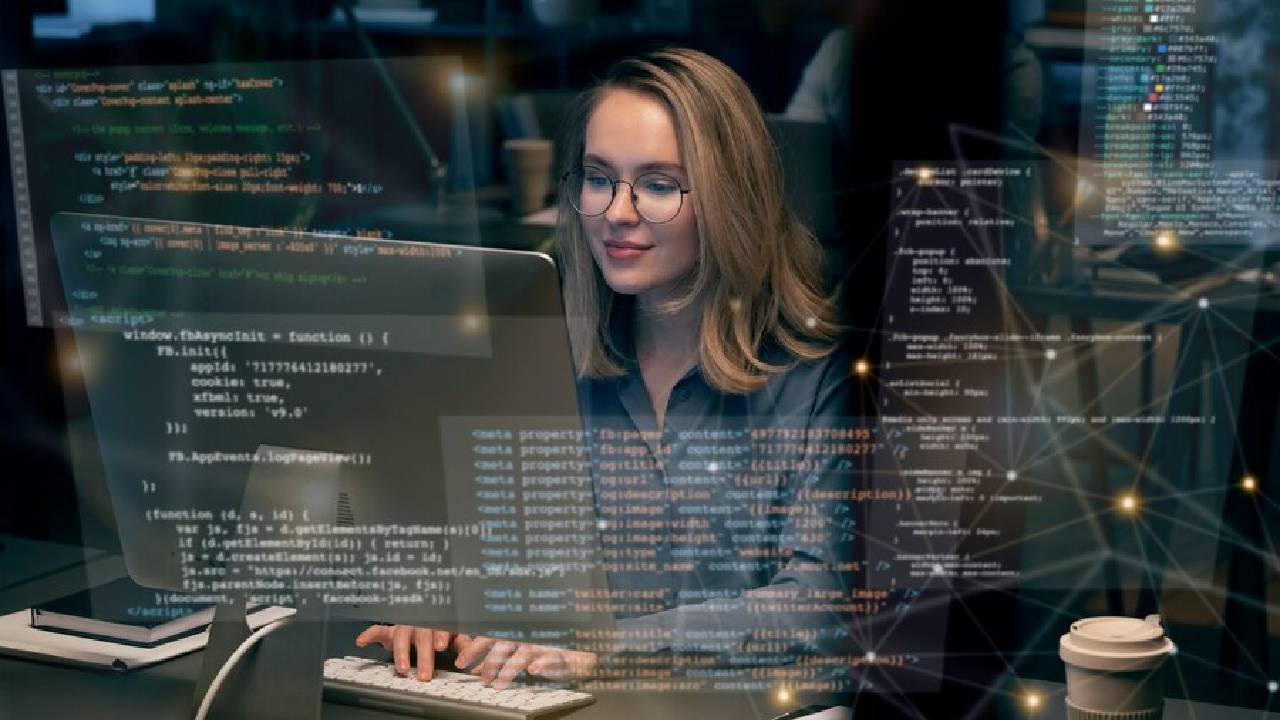 Open source vs proprietary software Open source vs proprietary software