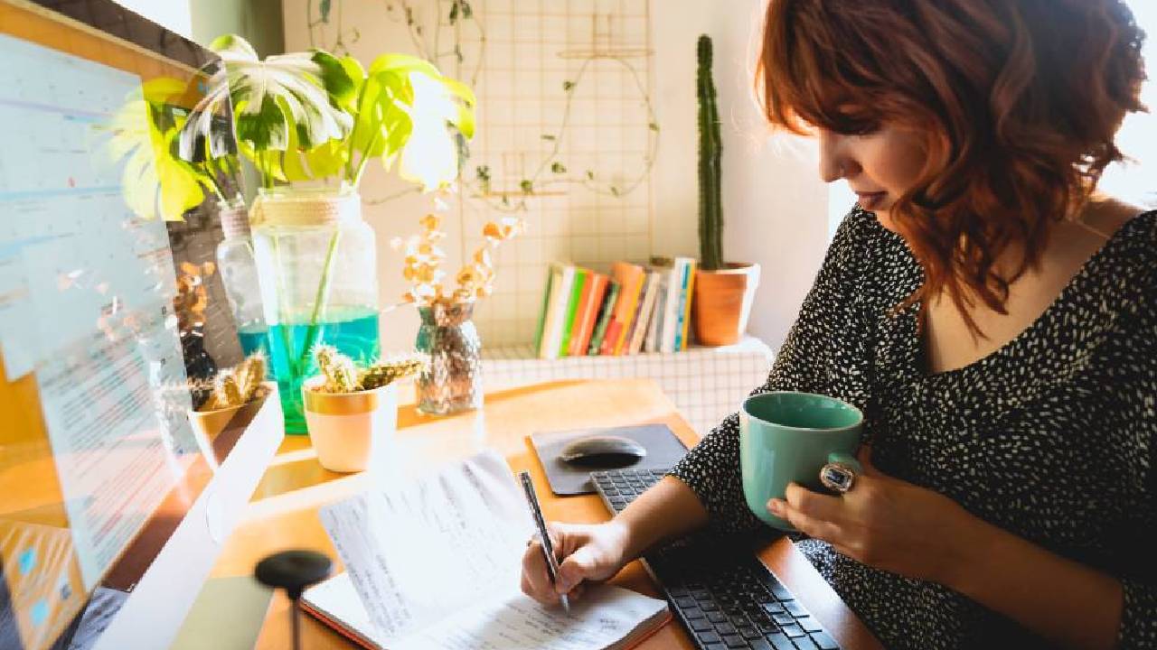 Tools yang membantu copywriter Tools yang membantu copywriter
