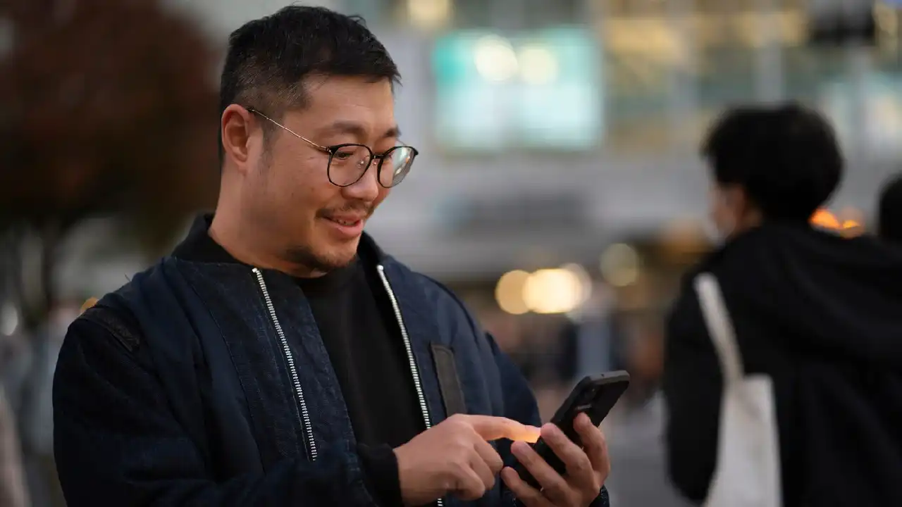 AI untuk Pengguna Aplikasi Mobile AI untuk Pengguna Aplikasi Mobile
